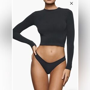 Skims New Vintage Cropped Long Sleeve T-Shirt